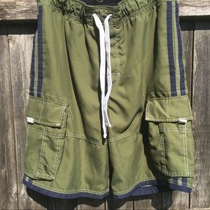 Board Shorts Cargo Wonder Wall EUC sz M